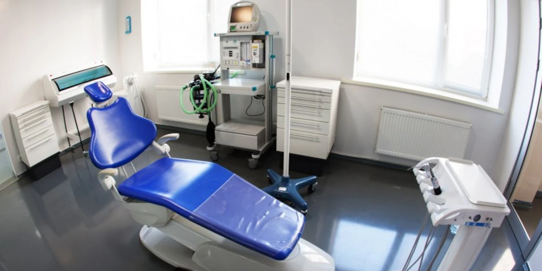 кабинеты в стоматологической клинике Багита для лечения зубов под общим наркозом в Черкассах